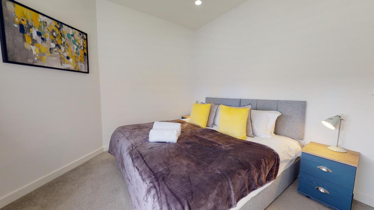 Luxury Apartment - Town Centre North Stevenage Extérieur photo